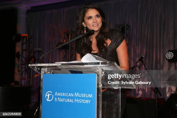 Cecily Strong speaks at American Museum Of Natural History's 2018 Museum Gala at American Museum of Natural History on November 15, 2018 in New York...