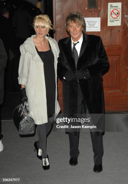 Kimberly Stewart and Rod Stewart during Mercedes-Benz Fashion Week Fall 2007 - Marc Jacobs - Arrivals at New York State Armory in New York City, New...