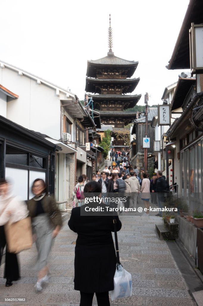 Hokanji Temple (Yasaka Pagoda) in Kyoto city in Japan