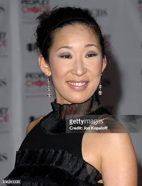 Sandra Oh during 33rd Annual People's Choice Awards - Arrivals at Shrine Auditorium in Los Angeles, California, United States.