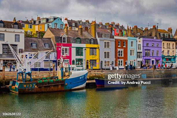 weymouth old harbour, dorset, united kingdom - weymouth dorset stock-fotos und bilder