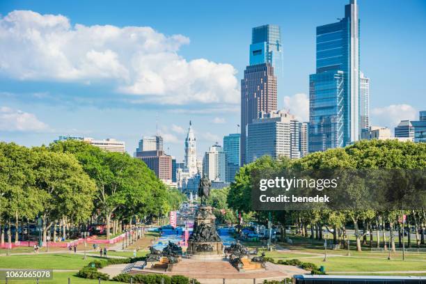 downtown philadelphia pennsylvania stati uniti - washington dc panorama foto e immagini stock