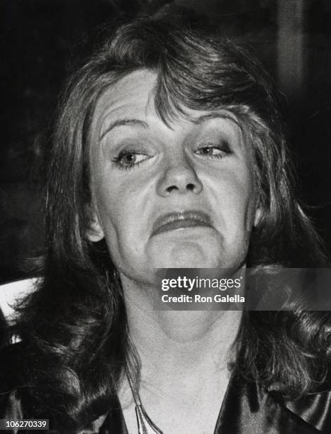 Jill Clayburgh during "Silver Streak" Premiere Party - December 7, 1976 at Tavern on the Green in New York City, New York, United States.