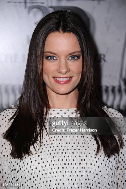 Actress Gina Holden arrives at the special Los Angeles friends and family screening of Lionsgate's "Saw 3D" at the Mann's Chinese 6 on October 27,...