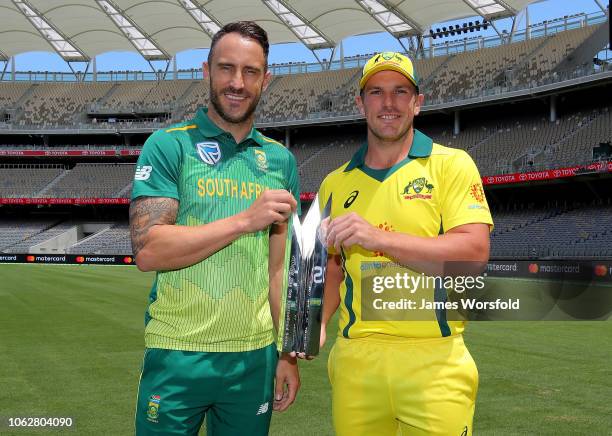 Faf du Plessis of South Africa and Aaron Finch of Australia hold the Gillette One Day International Series Trophy during a One Day International...