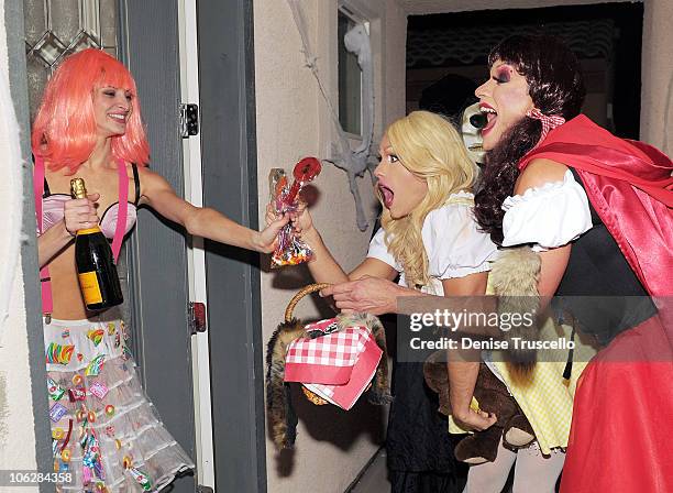Sphie, actor/singer Josh Strickland and Actor/singer Todd DuVail attend a Halloween party on October 27, 2010 in Las Vegas, Nevada.