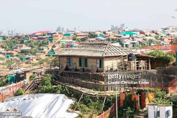 Kutupalong, Ukhiya near Cox´s Bazar, Bangladesh Huts in the refugee camp of the Rohingyas near Cox's Bazar in Bangladesh in Camp 4 in Kutupalong,...