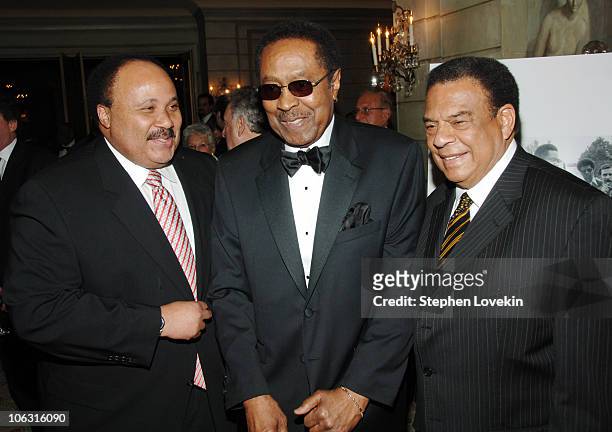 Martin Luther King III, Honoree Clarence Jones, and Andrew Young