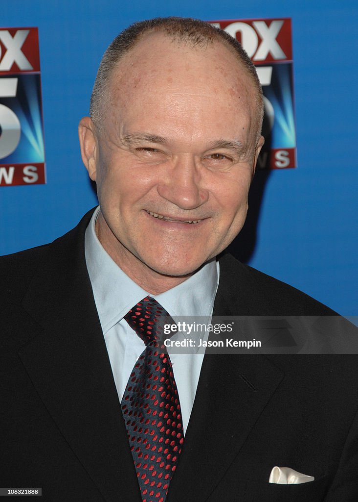 Fox 5 Celebrates The 4th Anniversary Of The 10 PM News - March 15, 2007