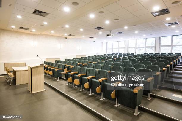 empty lecture hall! - auditorium stock pictures, royalty-free photos & images