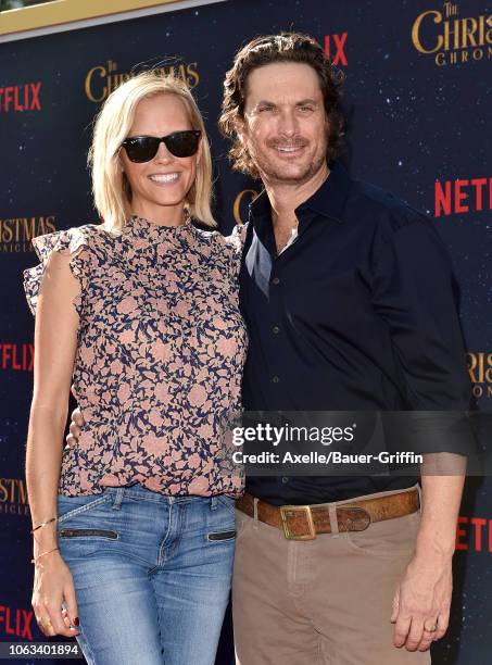 Oliver Hudson and Erinn Bartlett attend the premiere of Netflix's 'The Christmas Chronicles' at Fox Bruin Theater on November 18, 2018 in Los...