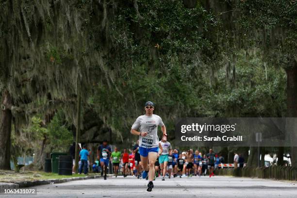 John Morse leads the 5K race during the Humana Rock 'n' Roll Savannah Marathon & 1/2 Marathon on November 04, 2018 in Savannah, Georgia.