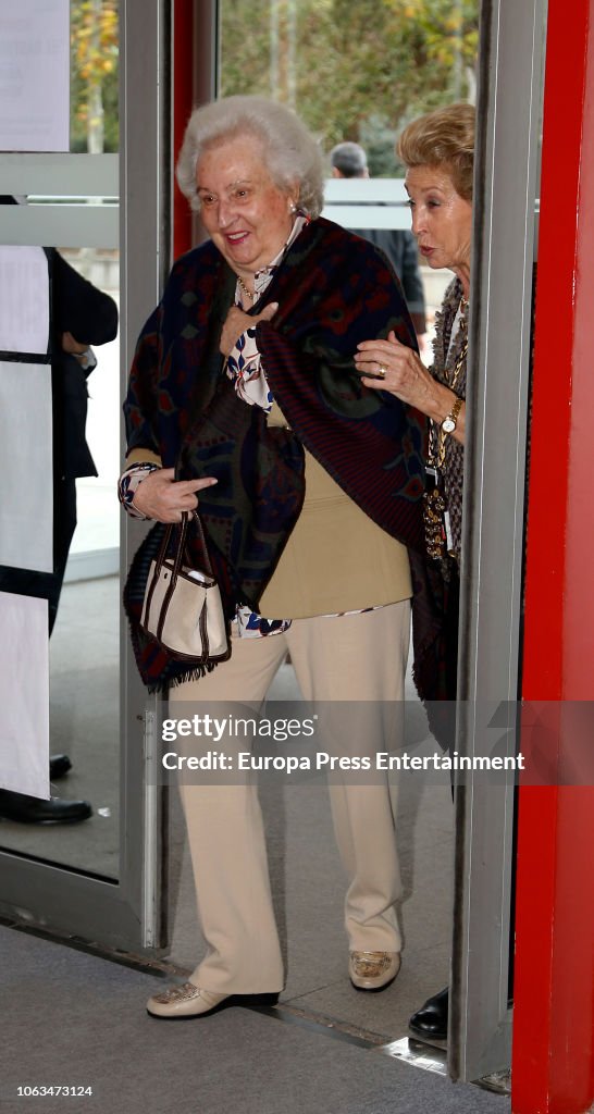 Queen Sofia Visits Rastrillo Nuevo Futuro