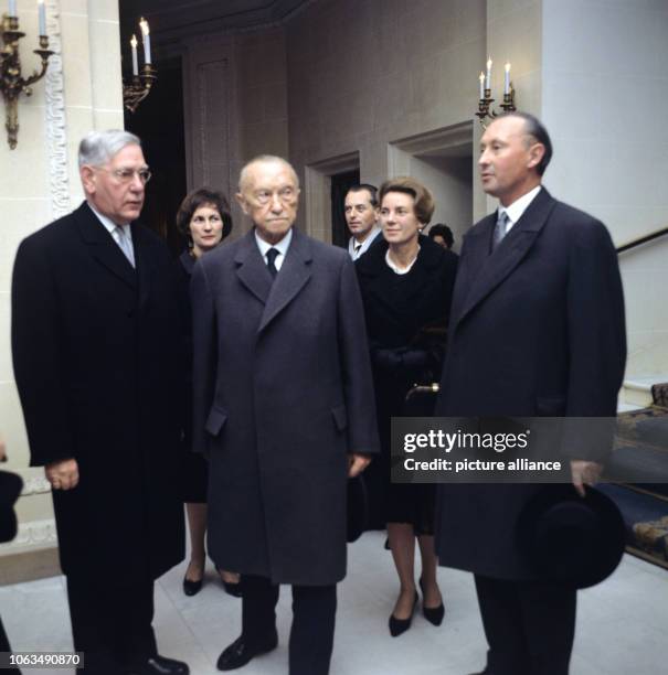 31 fotografias e imagens de alta resolução de Max Adenauer Getty Images