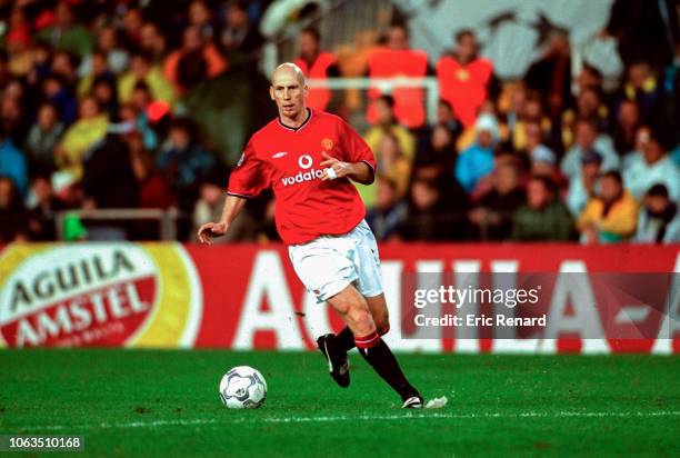 Jaap Stam of Manchester United during the UEFA Champions League match between Valencia and Manchester United at Mestalla Stadium, Valencia, Spain on...