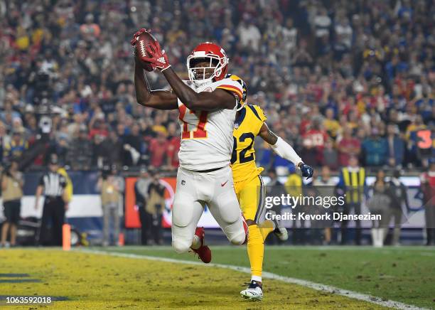 Chris Conley of the Kansas City Chiefs makes a touchdown catch during the second quarter of the game against the Los Angeles Rams at Los Angeles...