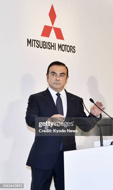 Photo taken in Tokyo on Oct. 20 shows Carlos Ghosn announcing his appointment as chairman of Mitsubishi Motors Corp. ==Kyodo