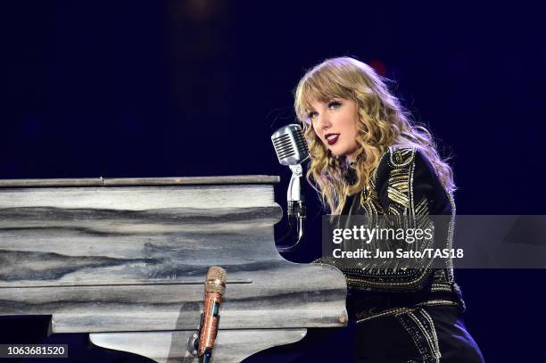 Taylor Swift performs at Taylor Swift reputation Stadium Tour in Japan presented by Fujifilm instax at Tokyo Dome on November 20, 2018 in Tokyo,...