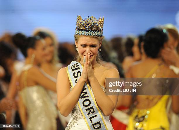Alexandria Mills of the US celebrates as she is crowned as the 2010 Miss World during the Miss World 2010 Beauty Pageant finals at the Beauty Crown...