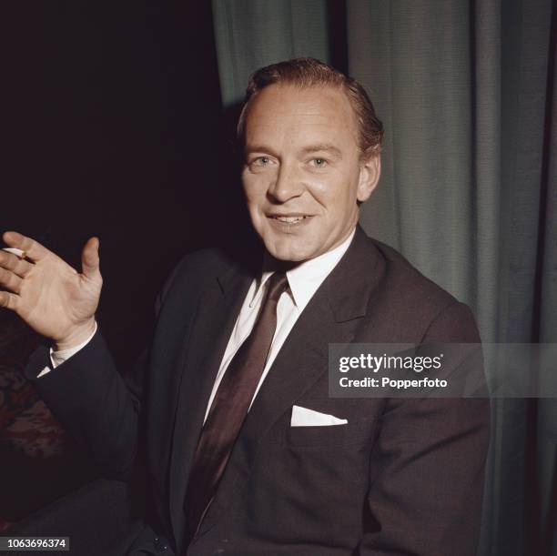 English actor Tony Britton, who currently stars in the thriller film Suspect, pictured attending the Edinburgh Festival in 1960.