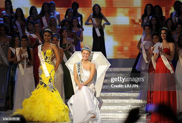 Alexandria Mills of the US smiles as she is crowned as the 2010 Miss World during the Miss World 2010 Beauty Pageant finals at the Beauty Crown...