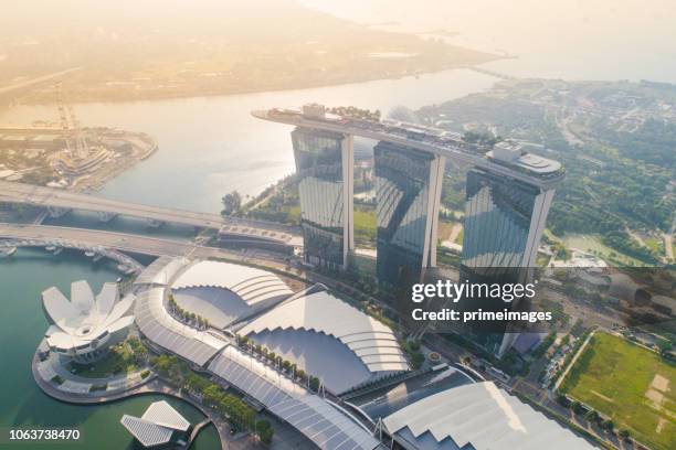 aerial view panoramic of the singapore skyline and marina bay, the marina is the centre of the economy in singapore, there are here all the building in singapore central ed - marina bay sands stock pictures, royalty-free photos & images