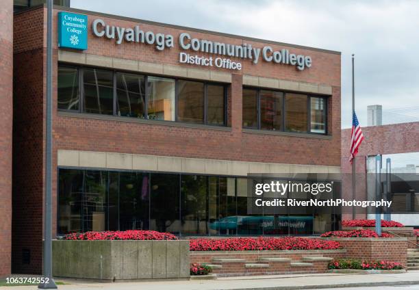 cuyahoga community college, cleveland, ohio - community college stock pictures, royalty-free photos & images