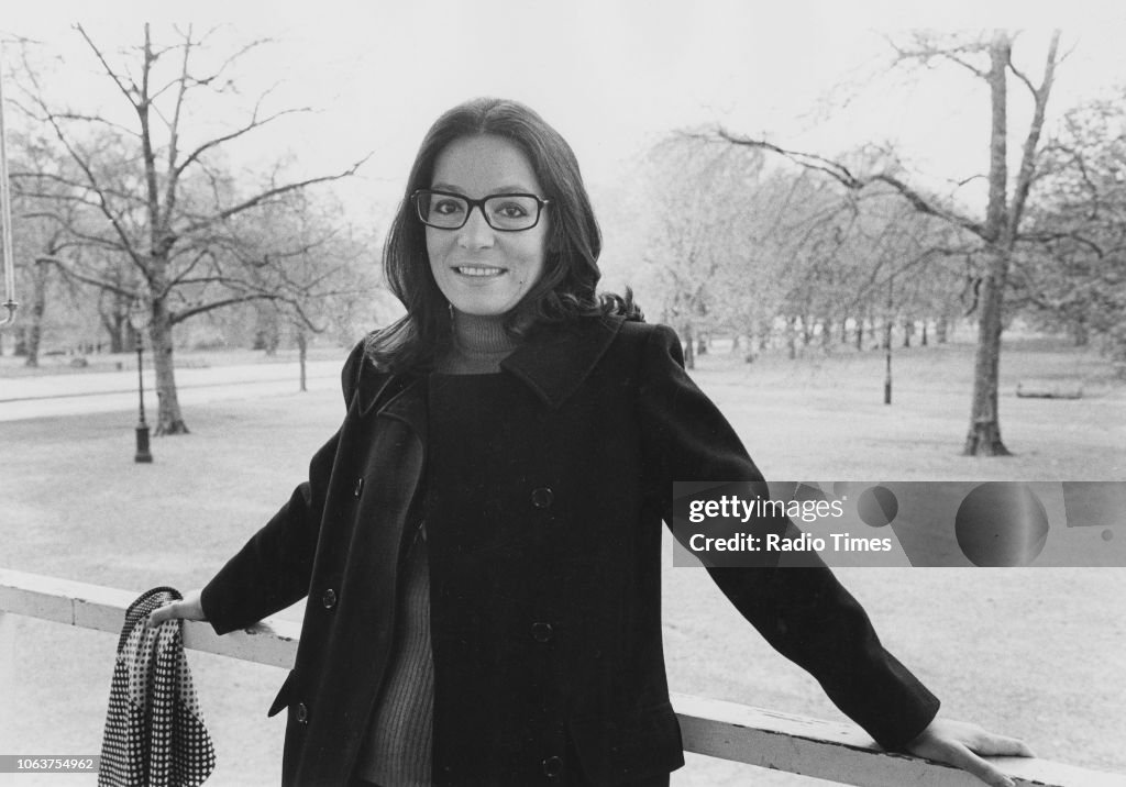 Nana Mouskouri