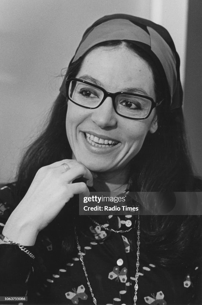 Nana Mouskouri