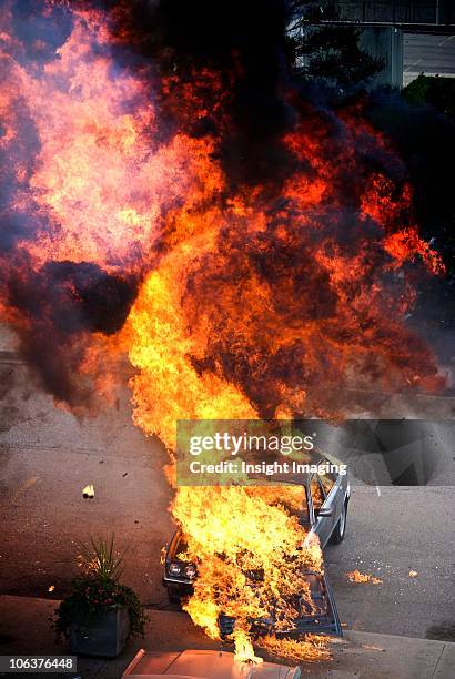 car explosion - empty film set stock pictures, royalty-free photos & images