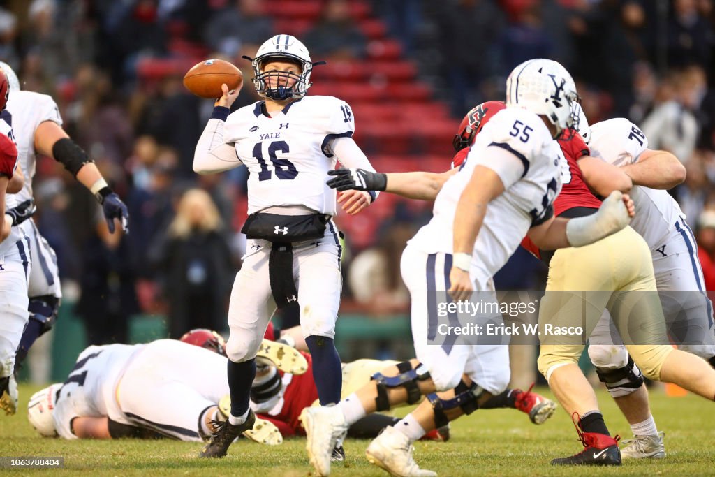 Harvard University vs Yale University