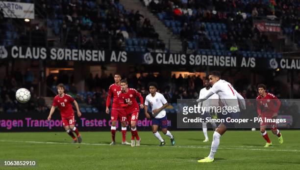 England U21's Dominic Calvert-Lewin scores his side's fifth goal of the game from the penalty spot during the international friendly match at the...