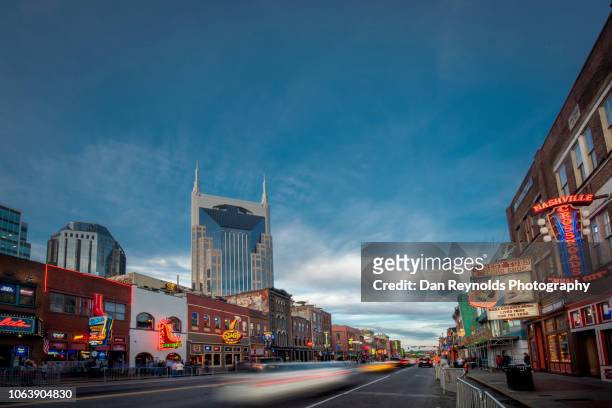 broadway street -nashville,tennessee,usa - nashville stock pictures, royalty-free photos & images