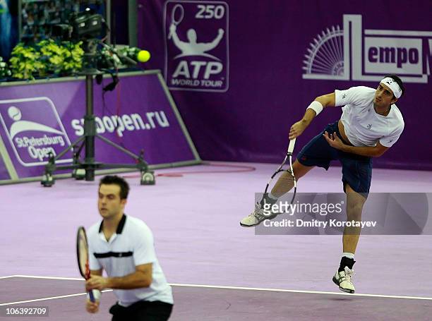 Daniele Bracciali and Potito Starace of Italy play against Rohan Bopanna of India and Aisam-Ul-Hag Qureshi of Pakistan during doubles final of the...