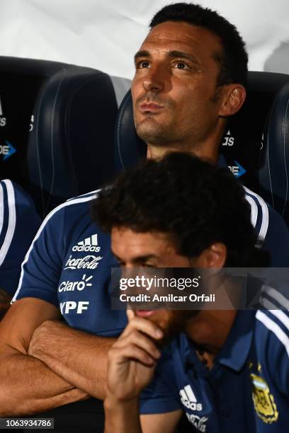 Lionel Scaloni head coach of Argentina talks with Pablo Aimar during a friendly match between Argentina and Mexico at Malvinas Argentinas Stadium on...