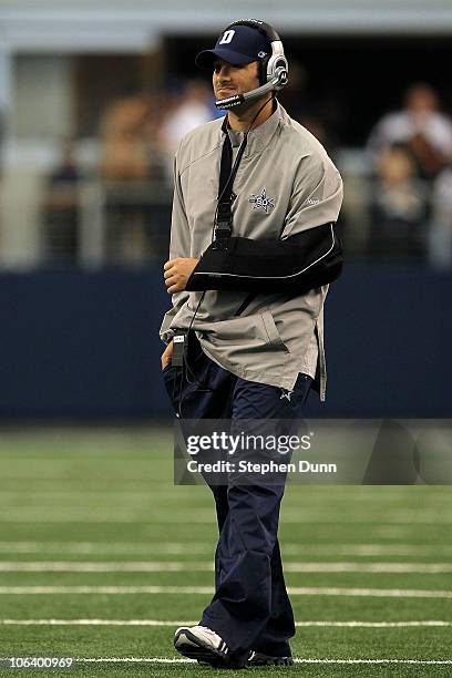 Injured quarterback Tony Romo of the Dallas Cowboys looks on against the Jacksonville Jaguars at Cowboys Stadium on October 31, 2010 in Arlington,...