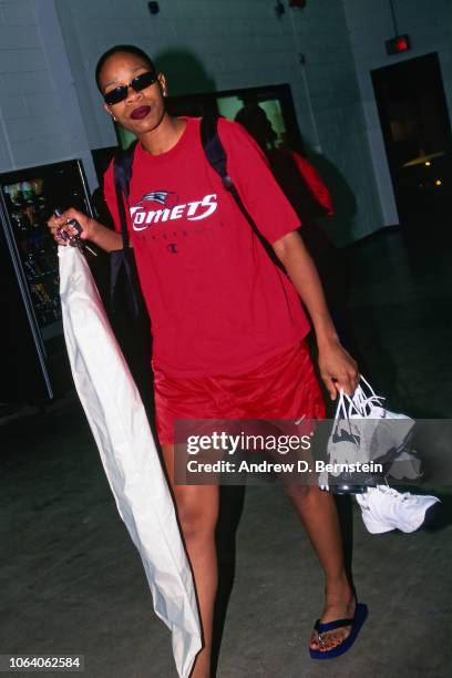 Tina Thompson of the Houston Comets arrives during Game Three of the 1998 WNBA Finals on September 1, 1998 at the Compaq Center in Houston, Texas....