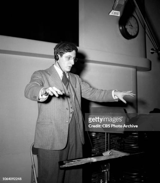 Suspense, a CBS Radio crime drama series. The broadcast presentation of The Pit and The Pendulum. January 12, 1943. New York, NY. Pictured is Bernard...