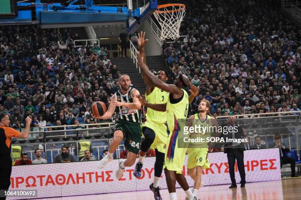 Mat Lojeski seen in action durting tthe 2018/2019 Turkish Airlines EuroLeague Regular Season Round 8 game between Panathinaikos OPAP Athens and FC...