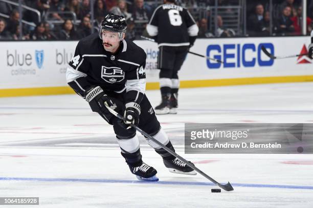 Nate Thompson of the Los Angeles Kings handles the puck during a game against the Colorado Avalanche at STAPLES Center on November 21, 2018 in Los...