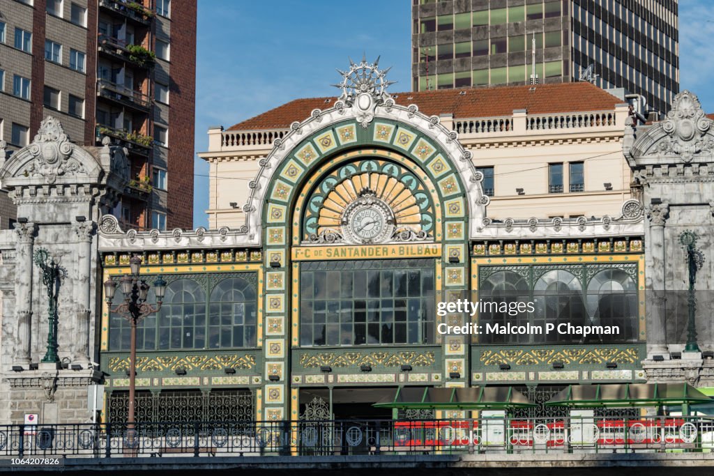 Bilbao Santander station, Bilbao Concordia station (Santander), Bilbao