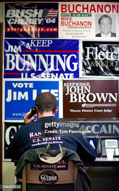Campaign volunteer works a call center at the Rand Paul Bowling Green Victory Office on November 1, 2010 in Bowling Green, Kentucky. Republican...