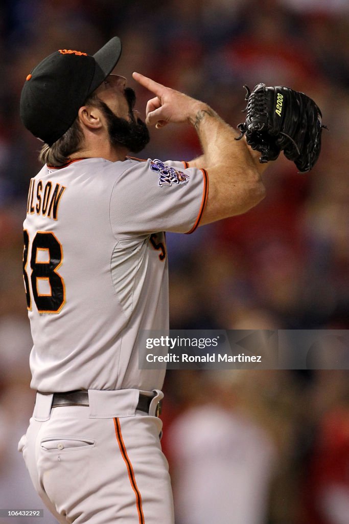 San Francisco Giants v Texas Rangers, Game 5