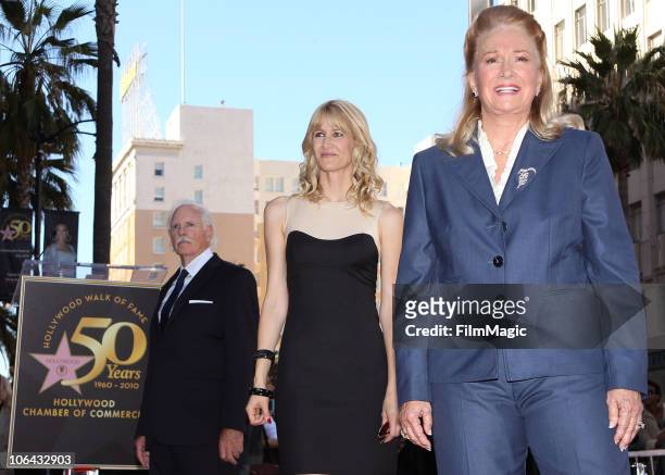 Actors Bruce Dern, Laura Dern and Diane Ladd honored with Stars on the Hollywood Walk of Fame on November 1, 2010 in Hollywood, California.