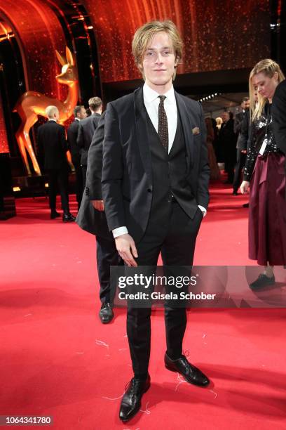 Louis Hofmann during the Bambi Awards 2018 Arrivals at Stage Theater on November 16, 2018 in Berlin, Germany.