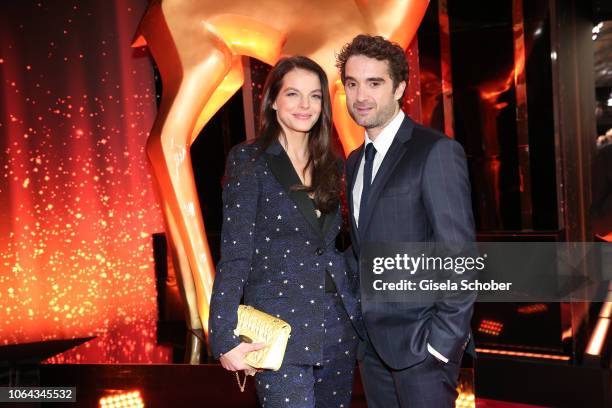 Yvonne Catterfeld and her boyfriend Oliver Wnuk during the Bambi Awards 2018 Arrivals at Stage Theater on November 16, 2018 in Berlin, Germany.