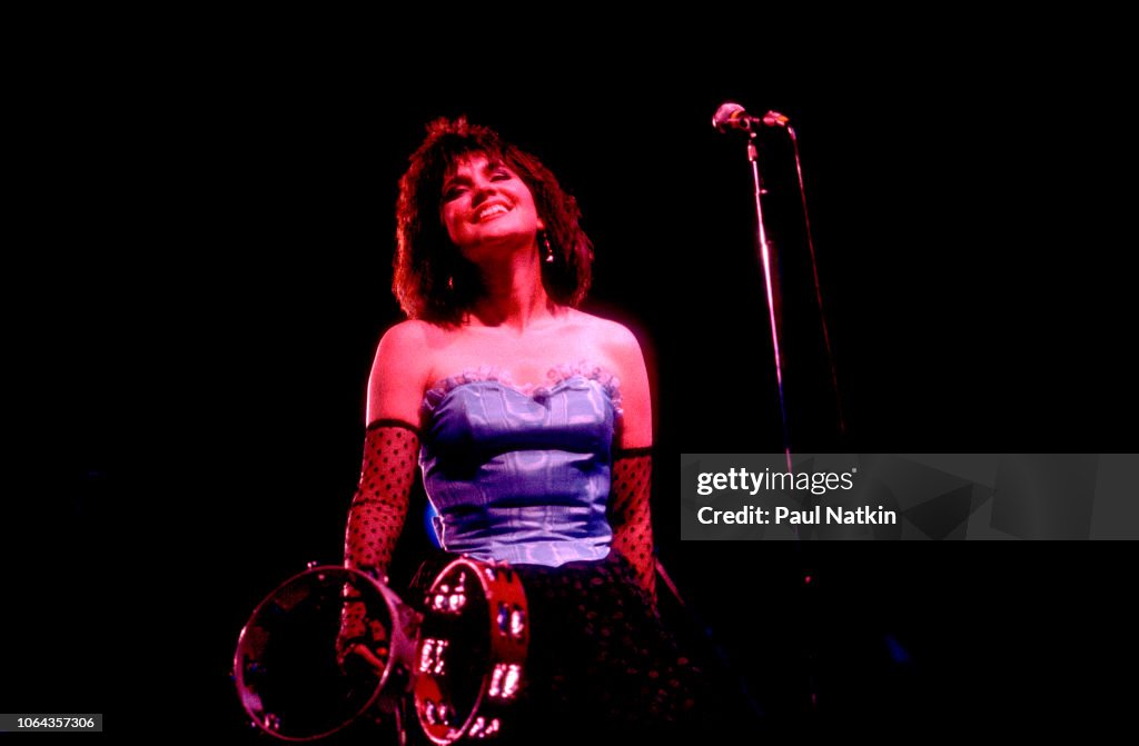 Linda Ronstadt On Stage