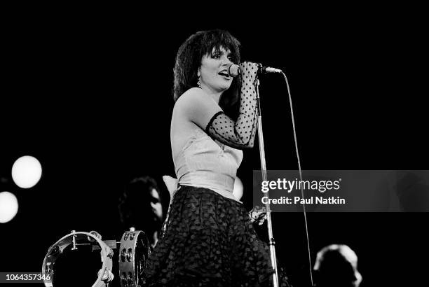 Linda R 1,898 Linda Ronstadt Photos & High Res Pictures - Getty Images