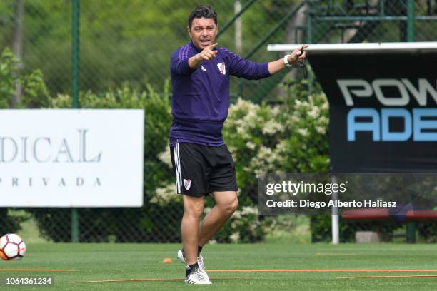 Marcelo Gallardo coach of River Plate gives instructions to his players during a training session ahead of the first leg final match of Copa CONMEBOL...