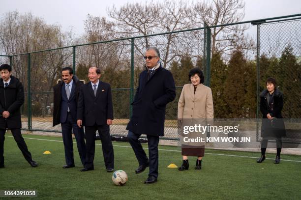 Pyongyang Football 51 Pyongyang International Football School Stock Photos, High-Res ...